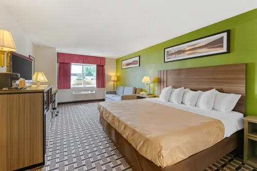 Quality Inn Near Cedar Point - Huron, Sandusky Oh Hotels in Huron