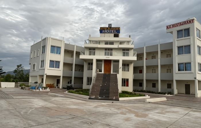 Srinivasa Hotel
