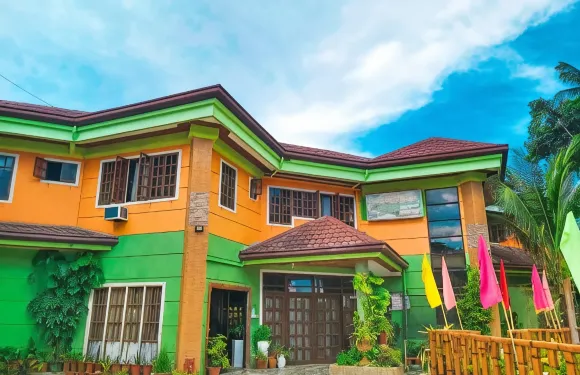 斯特菲尼格雷斯天堂旅館