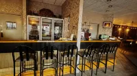 Mountain Creek Motel Bar & Restaurant Hotels in Tawonga