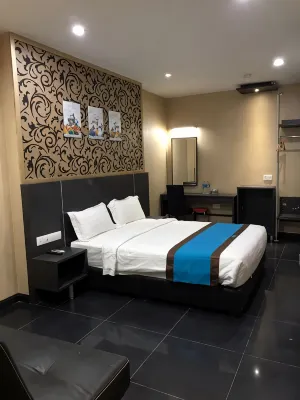 Nine Days Hotel
