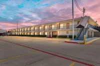 Econo Lodge Texarkana I-30 Hotels in Texarkana