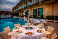 Hotel Hegsagone Marine Asia - parcheggio
