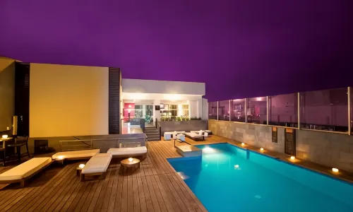 Radisson Decapolis Miraflores