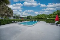 Riverwatch by Lowkl Hotels in Jensen Beach