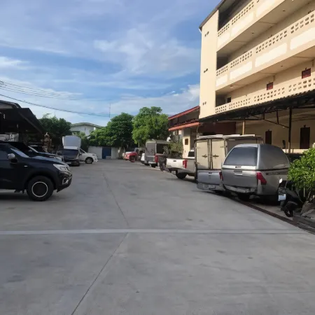 Ratchaphruek Resort