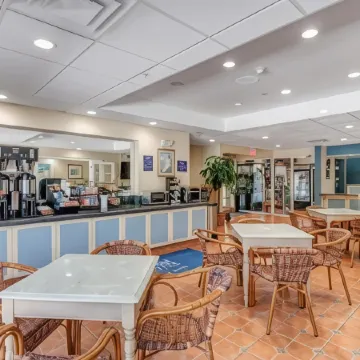 Hutchinson Island Hotel