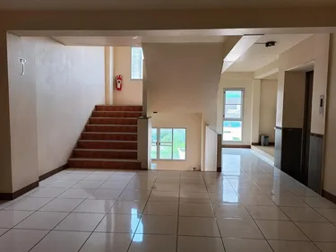 รูปภาพของแกรนด์วิว คอนโดมิเนีย