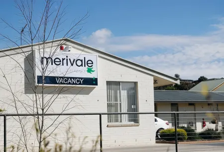 Merivale Motel Отели в г. Киллимикат