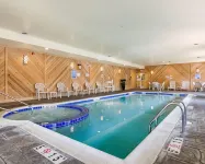 Comfort Inn & Suites Orange - Montpelier Hotels in Orange