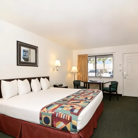 Best Western Colorado River Inn