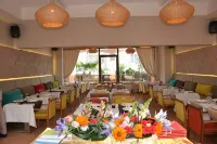 Borjs Hotel Suites & Spa