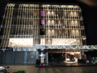Hotel Royal Bloom Hotels near BAPS Shri Swaminarayan Mandir, Sankri