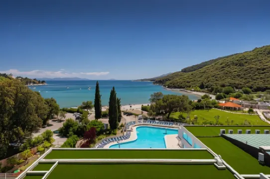 Hotel Mimosa Lido Palace - Maslinica Hotels & Resorts