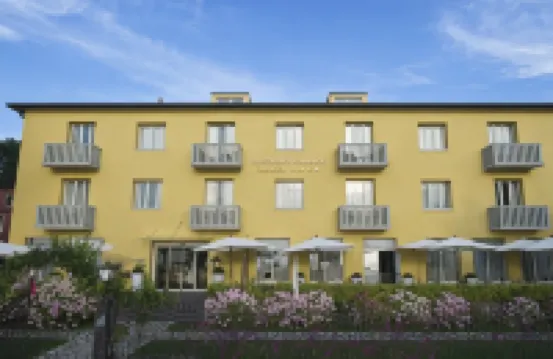 Viktoria Palace Hotel