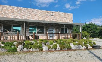 Chungju Log Pension