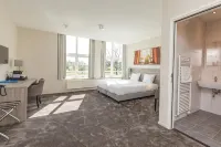 Fletcher Kloosterhotel Willibrordhaeghe Отели в г. Gemert
