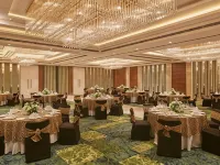 Hotel Royal Orchid Bangalore Hotels near RMZ Infinity