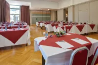 Hôtel Vacances Bleues Royal Westminster Hotels in Menton