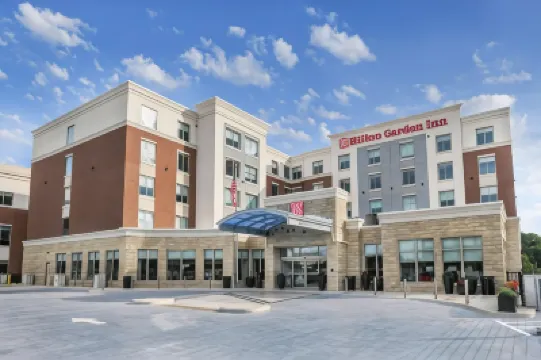 Hilton Garden Inn Cincinnati/Midtown Hotels near Hyde Park