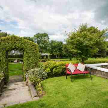 Kilcatten Lodge Hotel Exterior