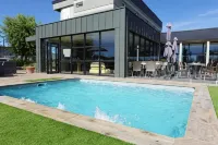 The Originals City Hôtel Hélios Roanne Nord - Pools