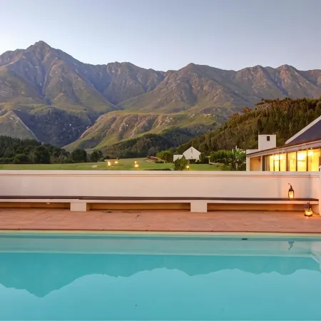 Gaikou Lodge