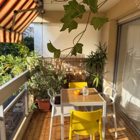 2-Room Apartment in Juan-Les-Pins, Antibes - Terrace, Close to the Beach