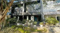 Saltstayz Select - Malcha & Chankyapuri Hotels near Chanakyapuri