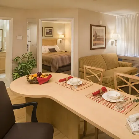 Holiday Inn Express & Suites ENGLEWOOD - DENVER SOUTH by IHG