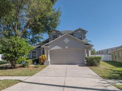Spacious 4-Bedroom House in Charming Valrico with WiFi, AC,Pool and Big Yard
