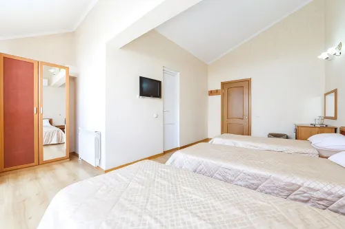Laura Mini-Hotel
