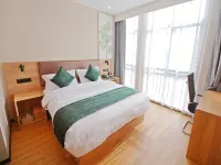 GreenTree Inn Express Hotel (Suzhou Zhangjiagang Hexingzhen Shazhou Institute of Technology) - Pet-friendly