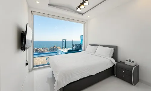 Yeongdeok Exit Pool Villa (Spa, Ocean View) - 4-Star