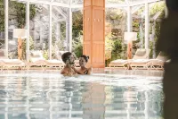 Traumhotel Alpina - 4 Sterne Superior Luxushotel - Pools