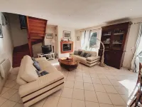 Landes villa with swimming pool