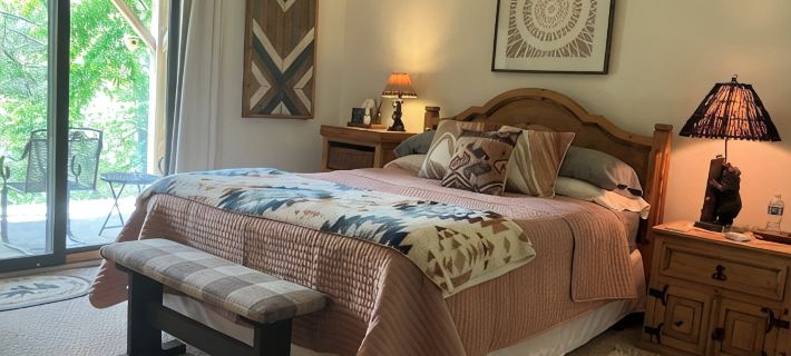 New River, Ashe County, Secluded Log Cabin, West Jefferson Area Hotels in Ashe County