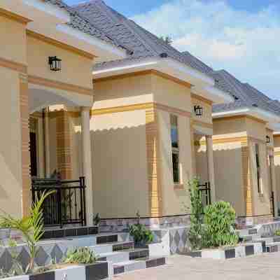 Zotel leisure courts kisigula Hotel Exterior