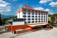 Hotel Turiec - parking