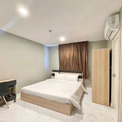 ICheck Inn Darisa Ngamwongwan Hotels near Laksi