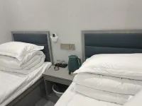 Qiqihar Xishunlai Hotel