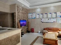 Anhua 520 Love Apartment Linjiachong Shop - 2-Star
