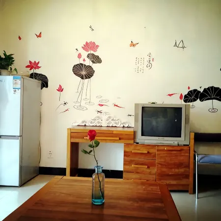Shuyou Theme Youth Hostel (Xi'an Daming Palace Ruins Park Shop)