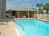 Hom Hotel Gainesville, SureStay Collection by Best Western - ที่มีสระว่ายน้ำ