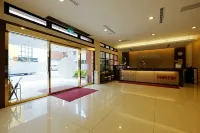 F Hotel Sanyi