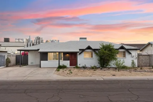 Serene Sonoran Retreat - Sleeps 9/Pool/Hot Tub - Boutique