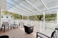 Modern Suite • 10 Min to Corning • Quiet & Cozy - Apartments