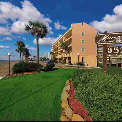 Adorable Condo Overlooking the Heated Pool! Hotel Exterior