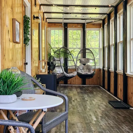 Riverside Historic Home Near Downtown, Wineries, Hiking