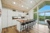 Peaceful with views, brand new, 2-bedroom, 2 bathroom house on Finger Lake. - 4-Star